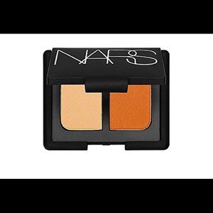 NARS eyeshadow duo